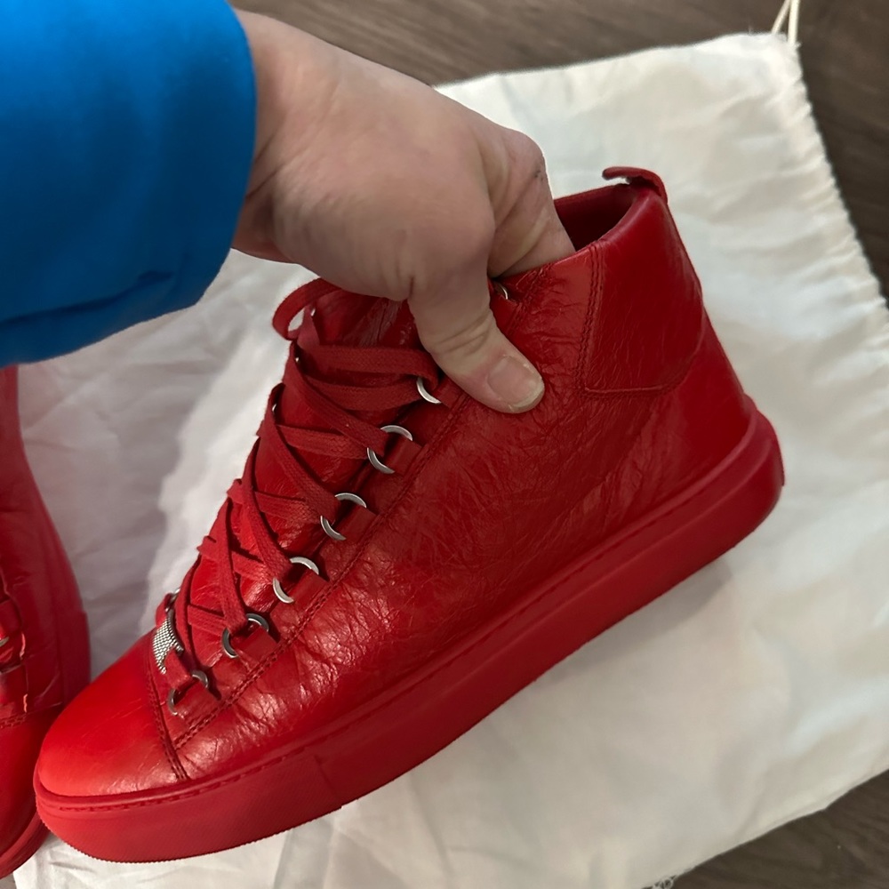 Men’s Balenciaga sneakers size 40
